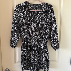 Chic Black and White Patterned Dress